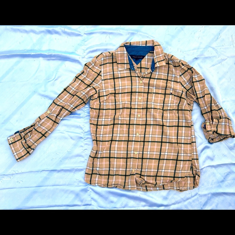Tommy Hilfiger Woman’s long sleeve “flannel type” shirt